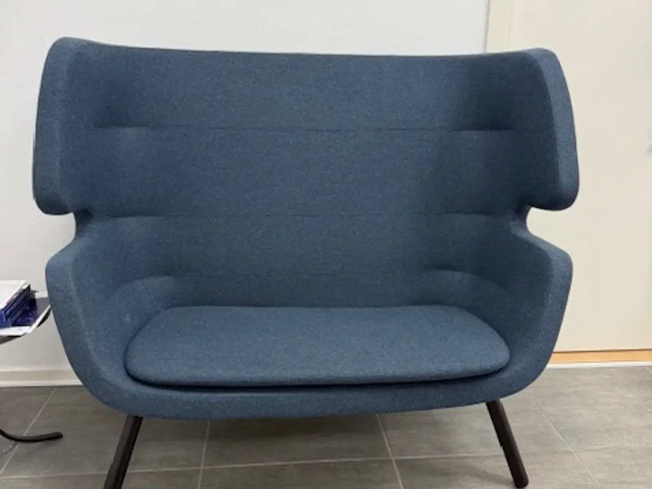 Billede 1 - SOFTLINE MOAI 2-personers sofa – designklassiker i