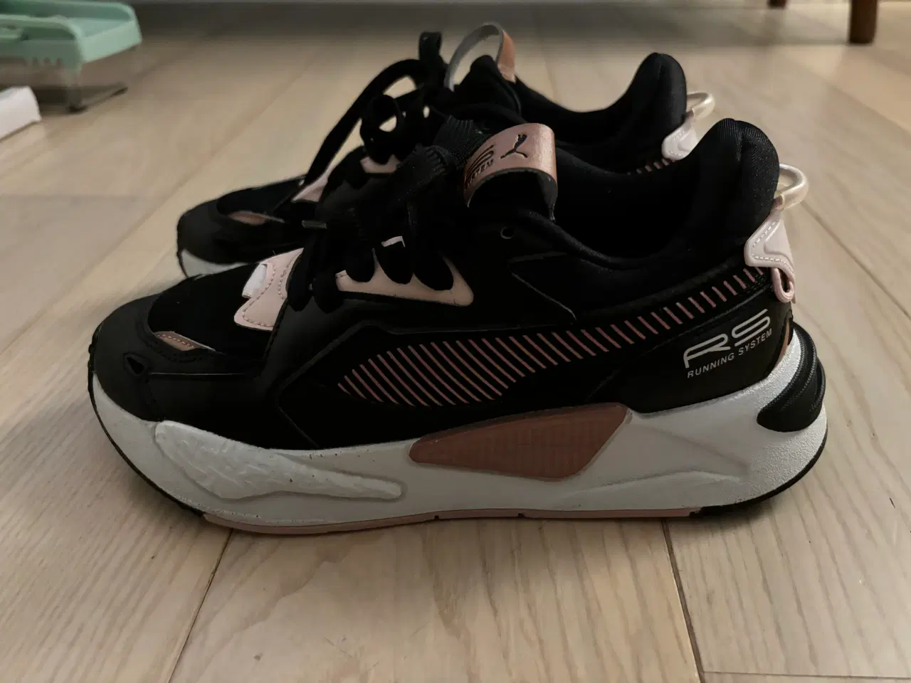 Billede 3 - Næsten nye Puma RS sneakers