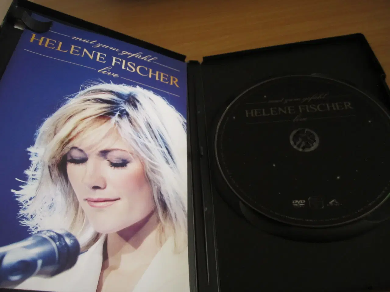 Billede 2 - BYD. HELENE FISCHER DVD.