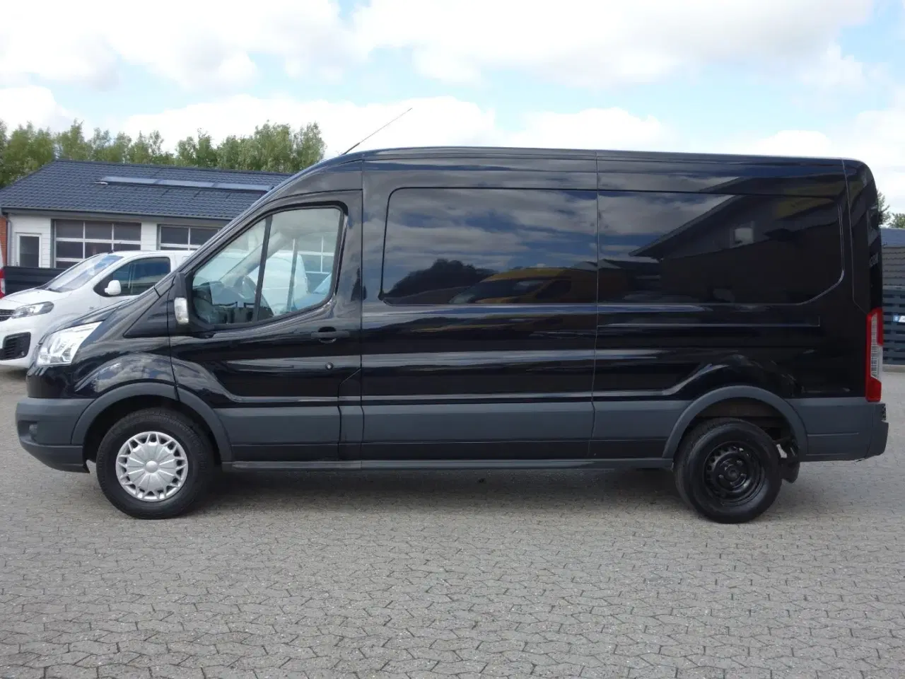 Billede 3 - Ford Transit 350 L2 Van 2,2 TDCi 125 Trend H2 RWD