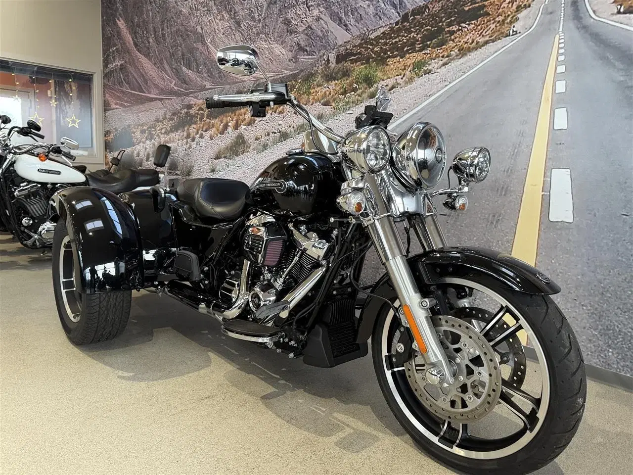 Billede 5 - Harley-Davidson FLRT Freewheeler Trike 114"