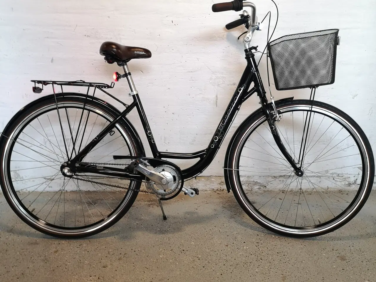 Billede 1 - BUSETTO 28" 47cm