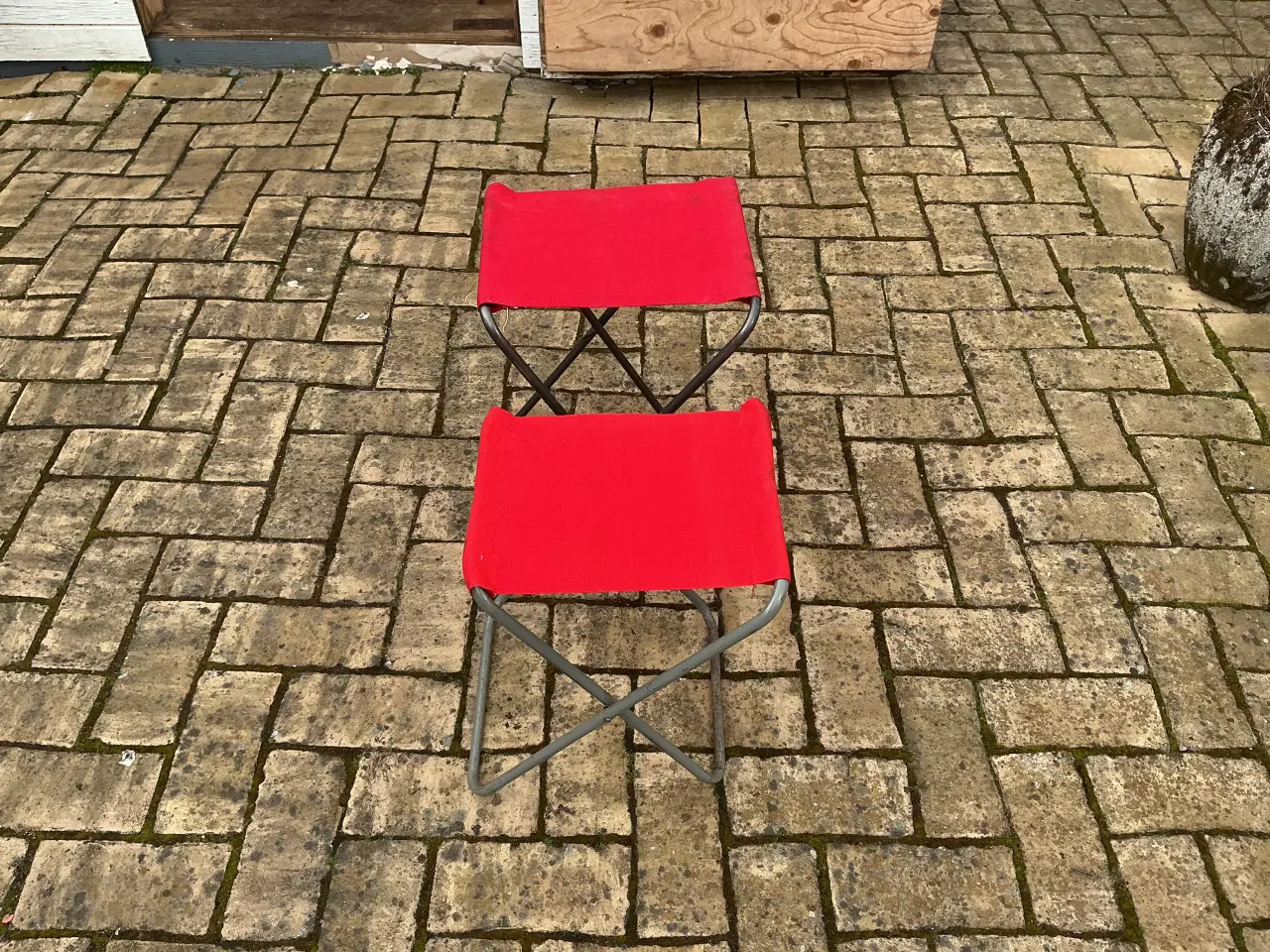 Billede 2 - Klapstole til campingbord gamle 