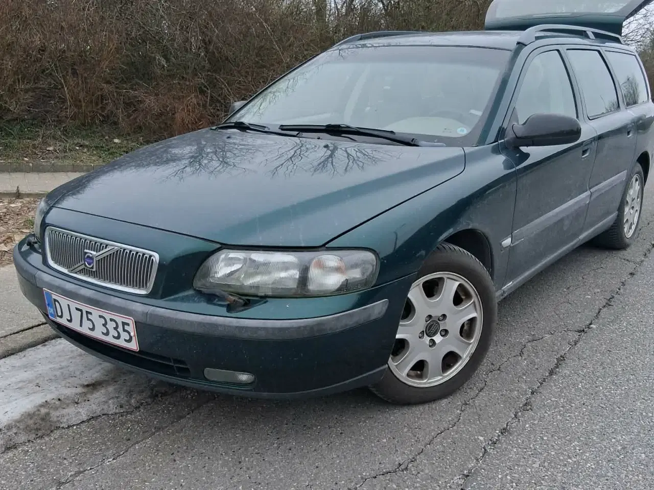 Billede 1 - God men brugt volvo v70 2,4 t