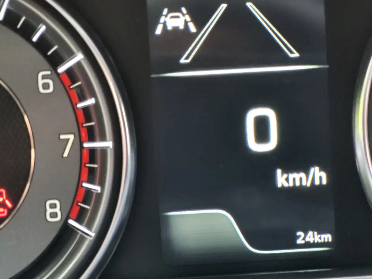 Billede 3 - Ny Suzuki Active 1,4 kørt fra forhandler og hjem.