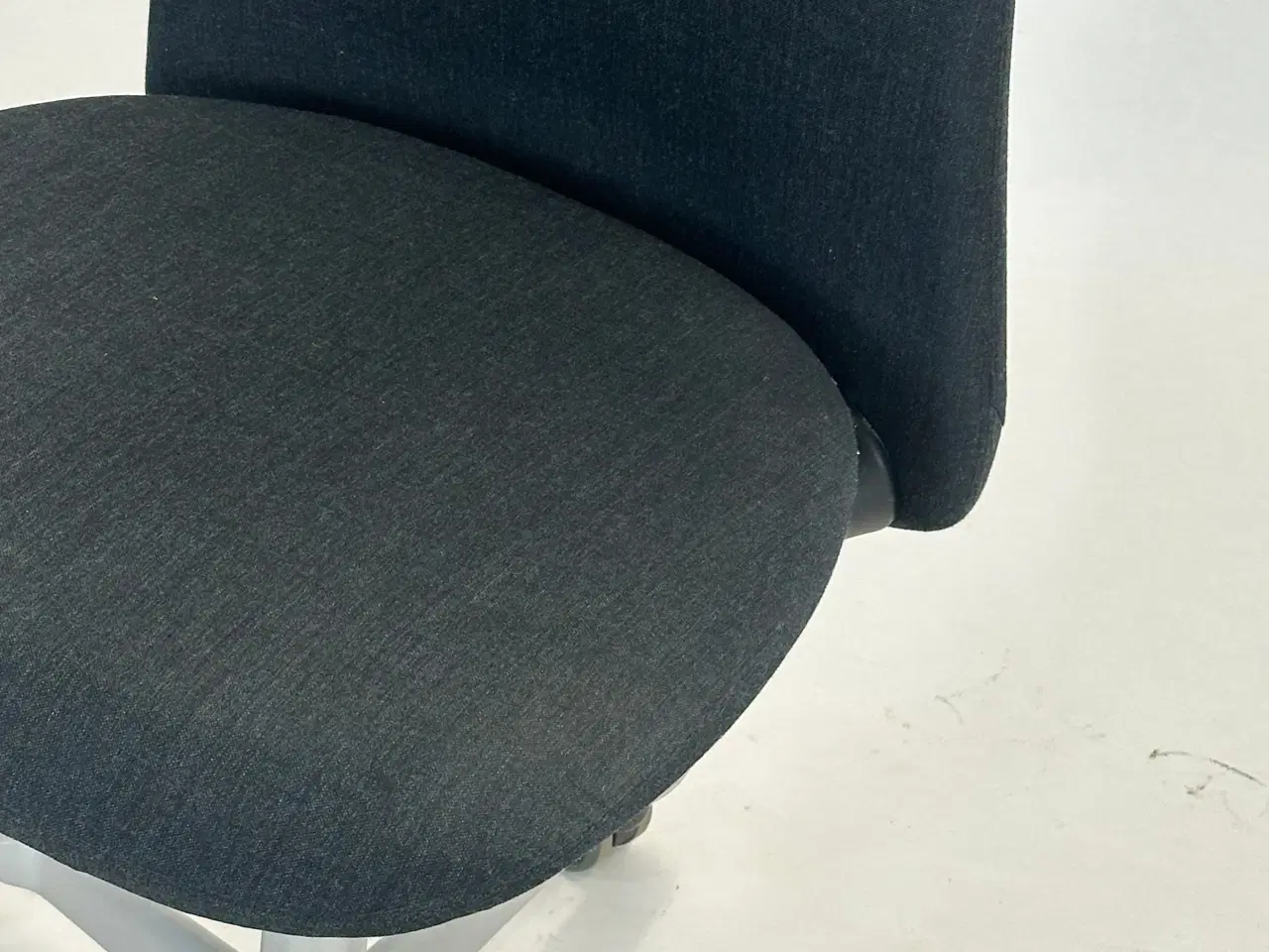 Billede 7 - HÅG Sofi 7230 - 150mm (Mørkegrå)