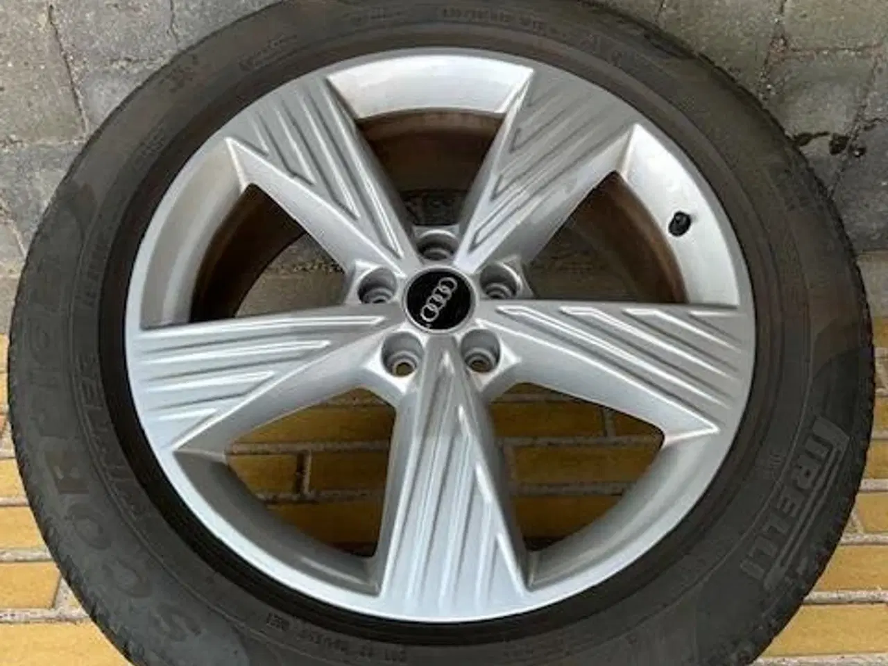 Billede 2 - Audi Vinterhjul Audi Q4 e-tron 