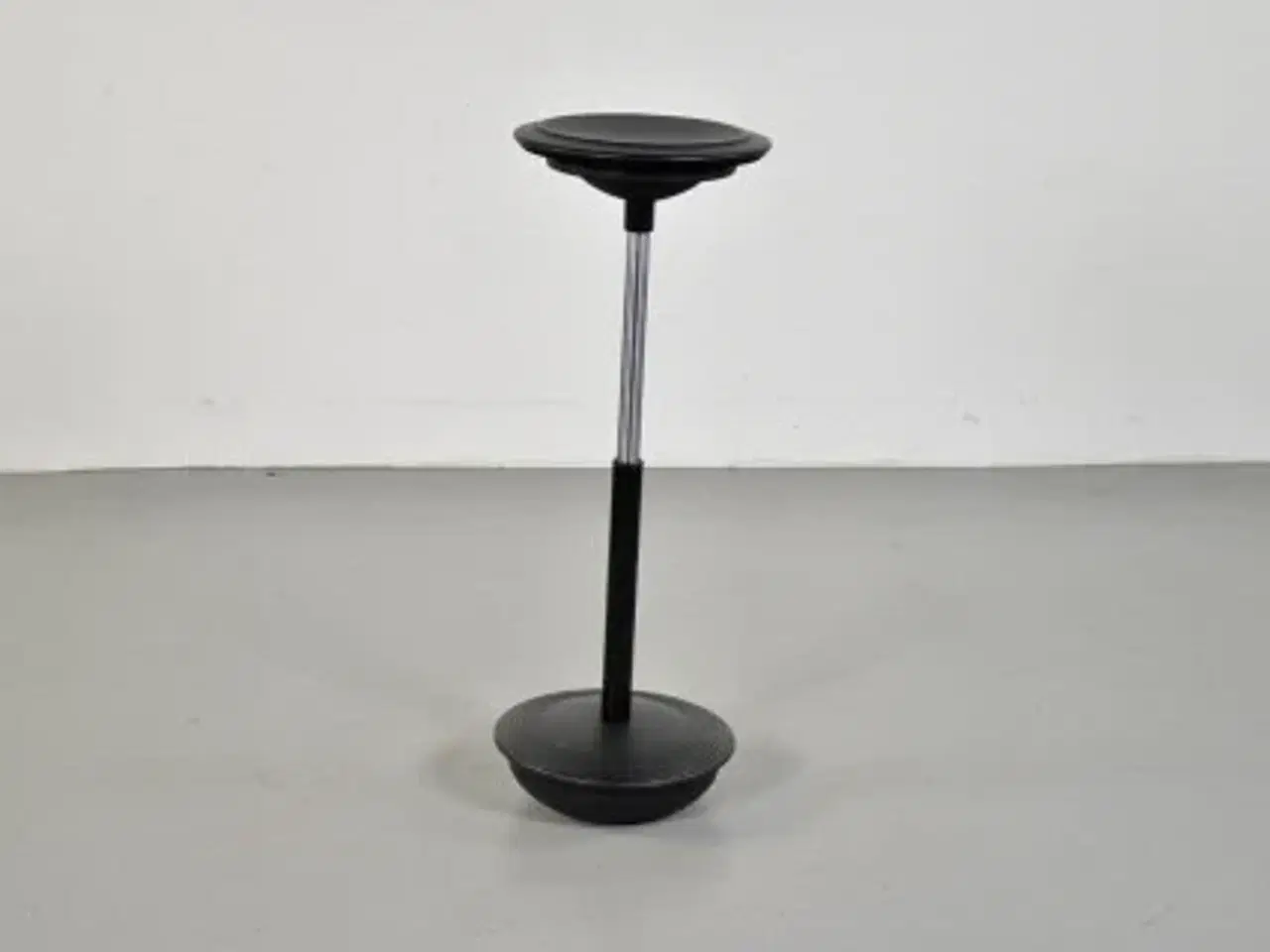 Billede 1 - Wilkhahn stitz ergonomisk stå-/støttestol
