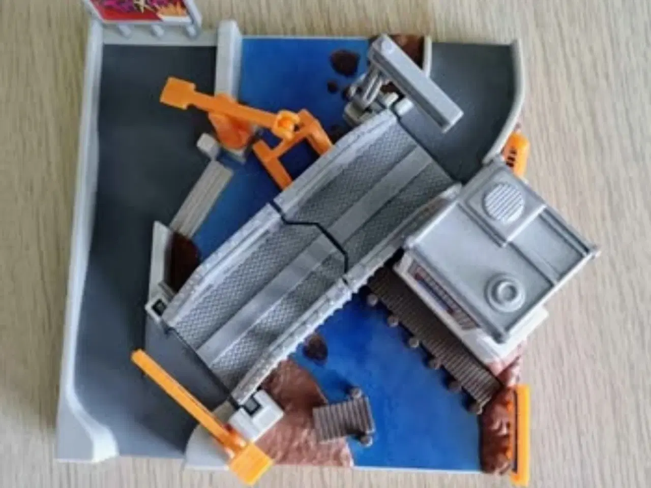 Billede 3 - Micro Machines Drawbridge Bay, Hiways and Biways