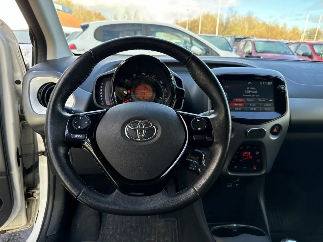 Billede 10 - Toyota Aygo 1,0 VVT-I X-Pose 72HK 5d