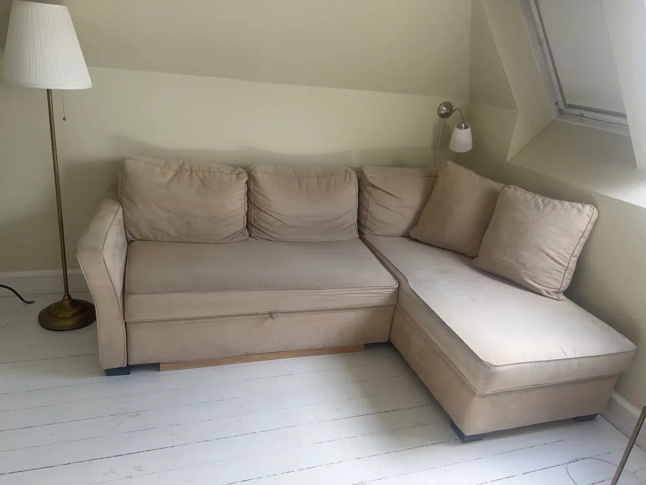 Billede 2 - Sofa, sovesofa. Slidt, men velfungerende