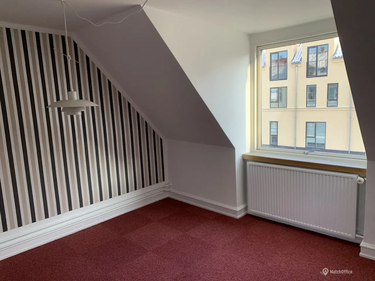 Billede 2 - Mindre og rigtig hyggeligt kontorlejemål tæt på offentlig transport og E47/E20