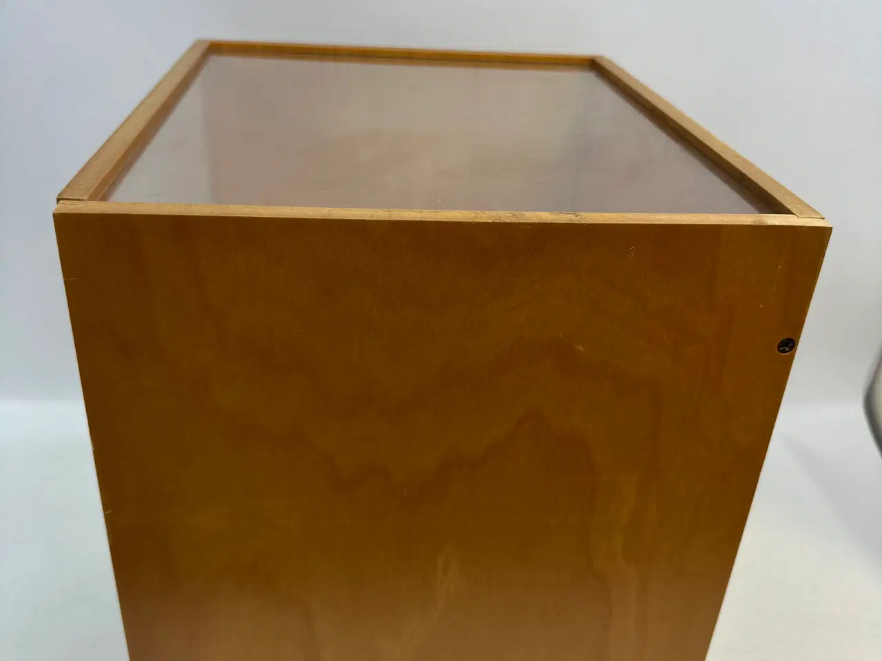 Billede 6 - Udstillingskasse i træ m. aftageligt låg