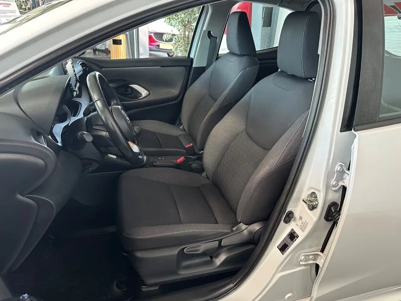 Billede 4 - Toyota Yaris 1,0 Essential Van