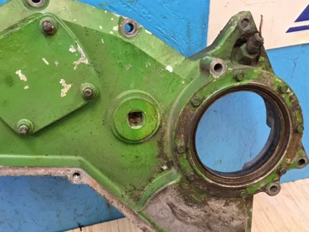 Billede 8 - John Deere 6125HZ001 Dæksel R131373