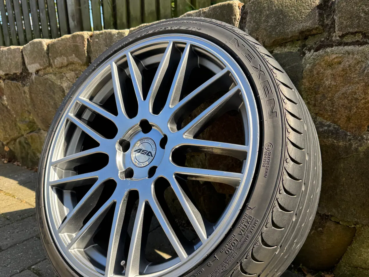Billede 3 - Alufælge, 19" med sommerdæk Continental 95%