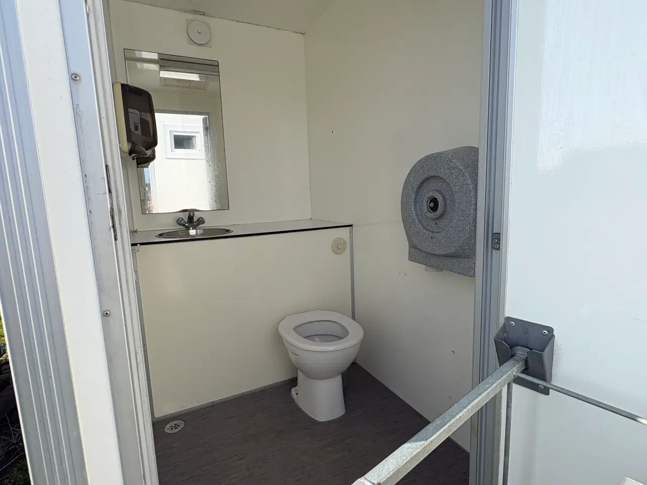 Billede 5 - Toiletvogn dobbelt