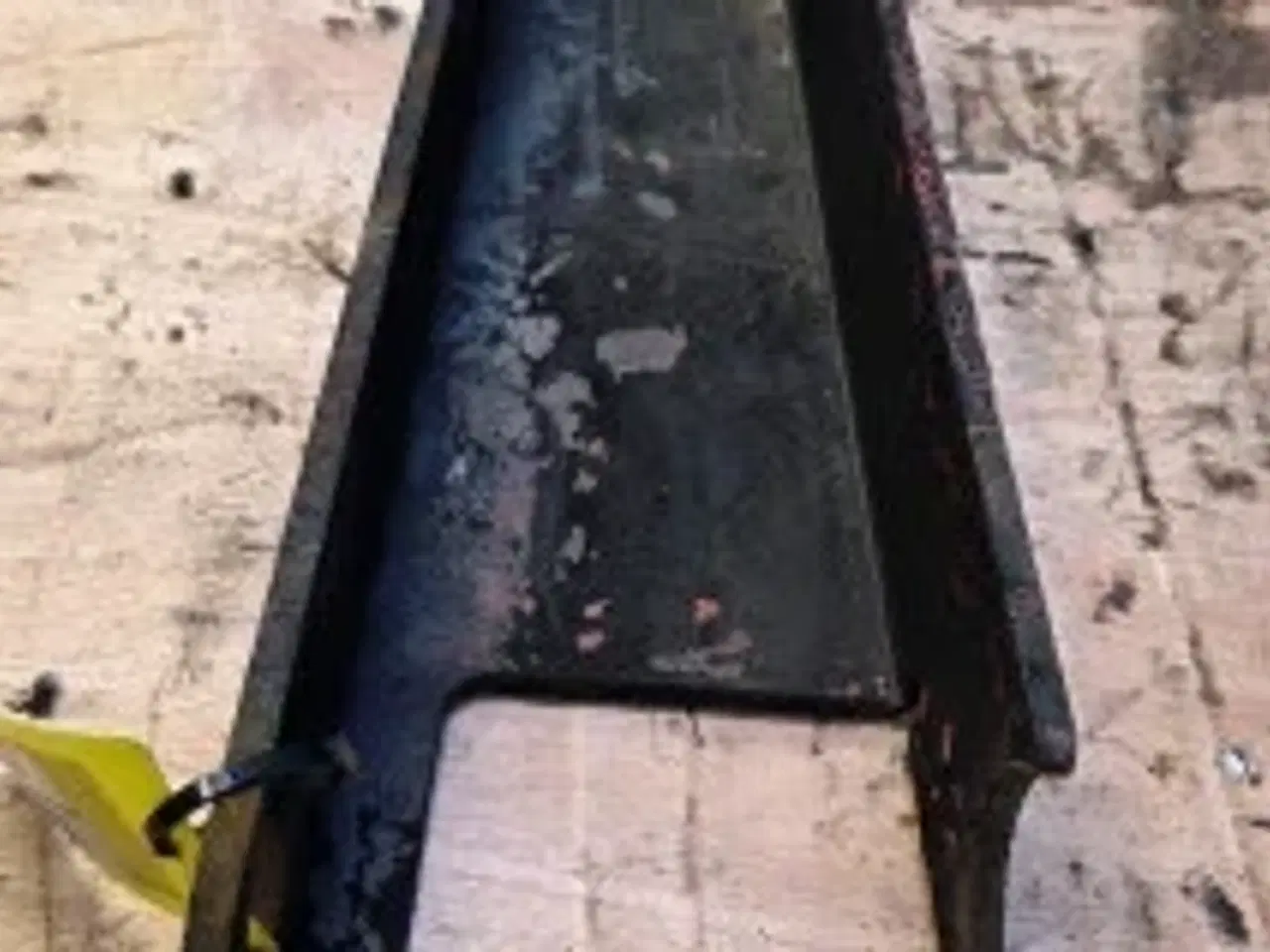 Billede 2 - New Holland LB110 Låsecylinder 85801048