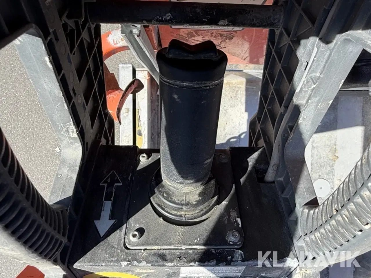 Billede 11 - Sakselift JLG 2646ES - 10 meter