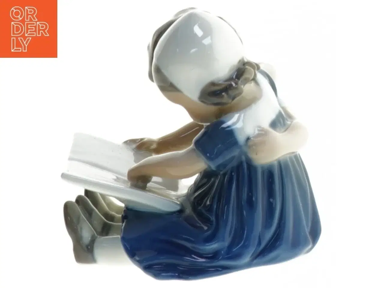 Billede 2 - Porcelænsfigur med bøgende børn fra Royal Copenhagen (str. 10,5 cm)