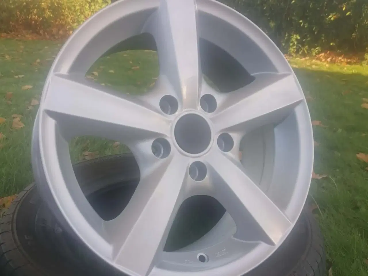 Billede 3 - 5x114,3 alufælge 