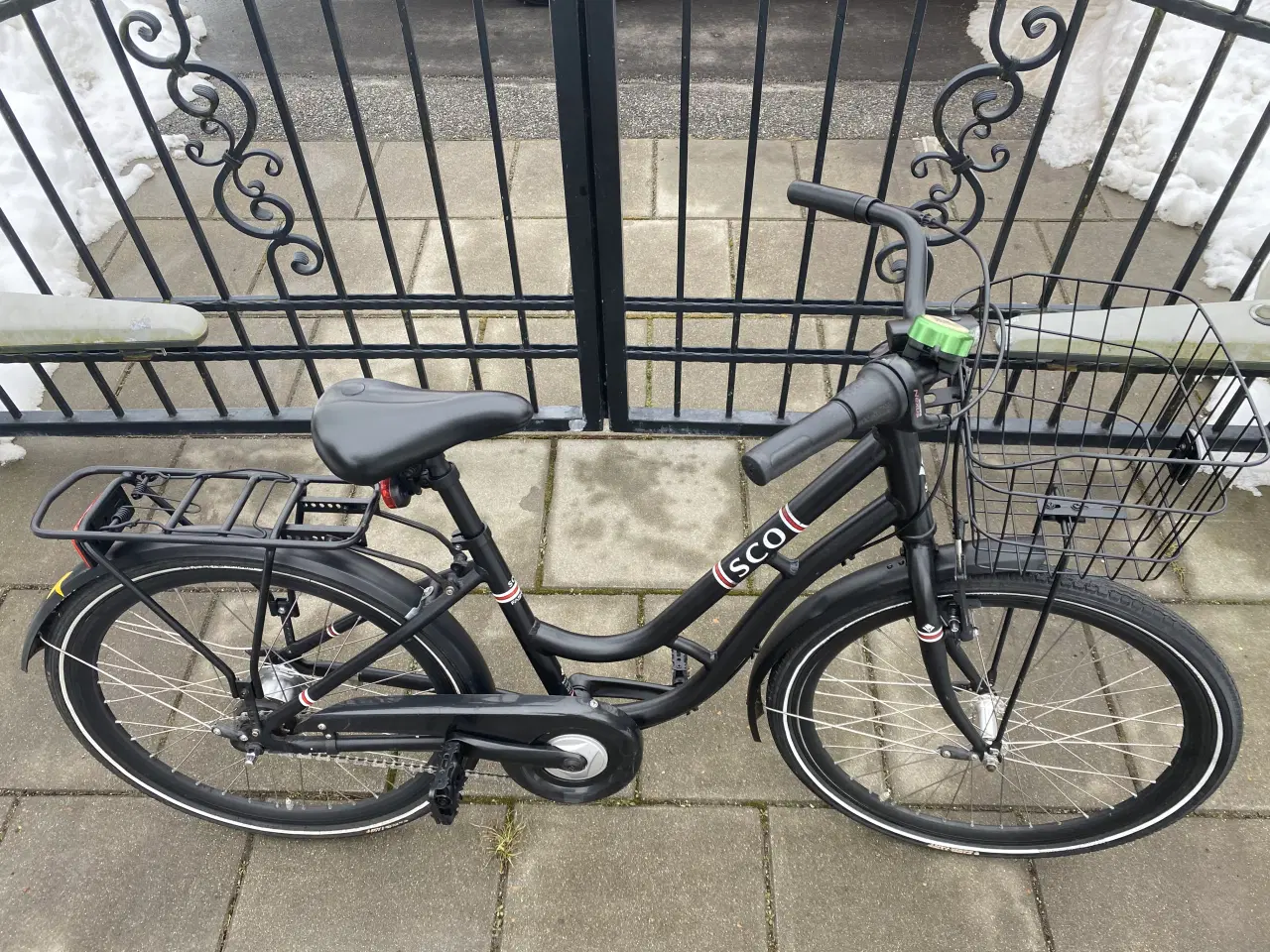 Billede 1 - Købt til 4499 kr 🤑24 tommer prinsesse cykel 