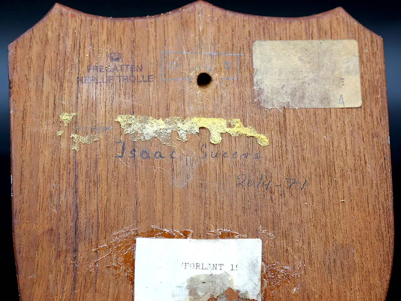 Billede 2 - Våbenskjold – Fre. Herluf Trolle – “Isaac Sweers"