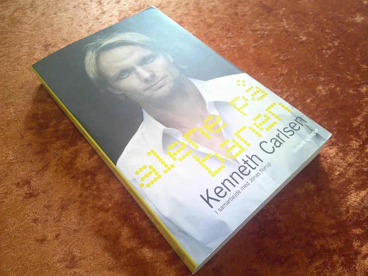 Billede 1 - Alene på banen, Kenneth Carlsen,