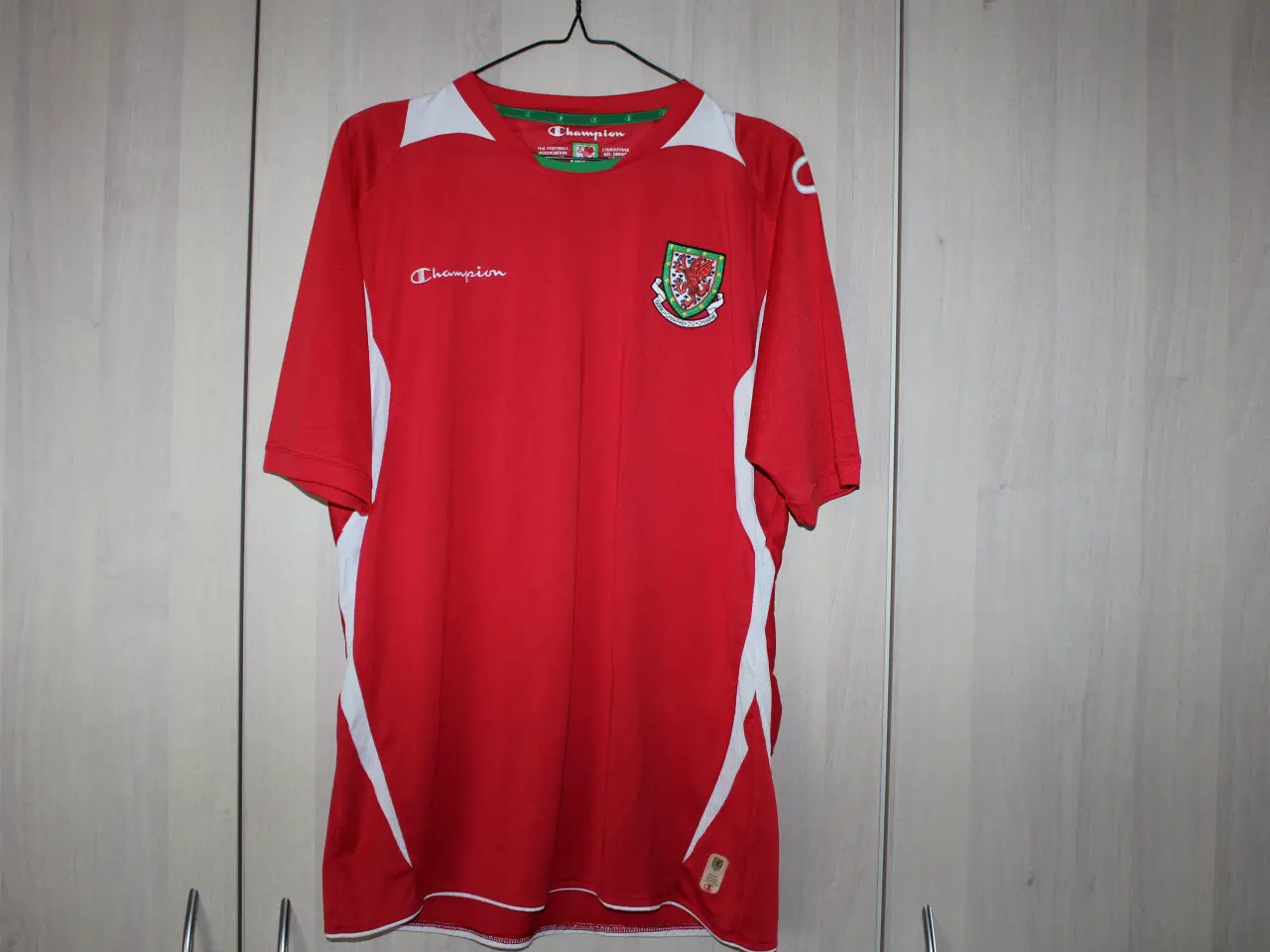 Billede 1 - Wales national team jersey (2008-2010)