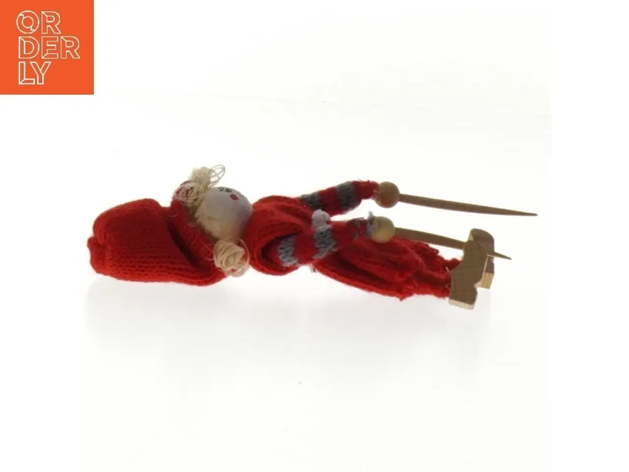 Billede 2 - Skiløbende julefigur (str. 13 cm)