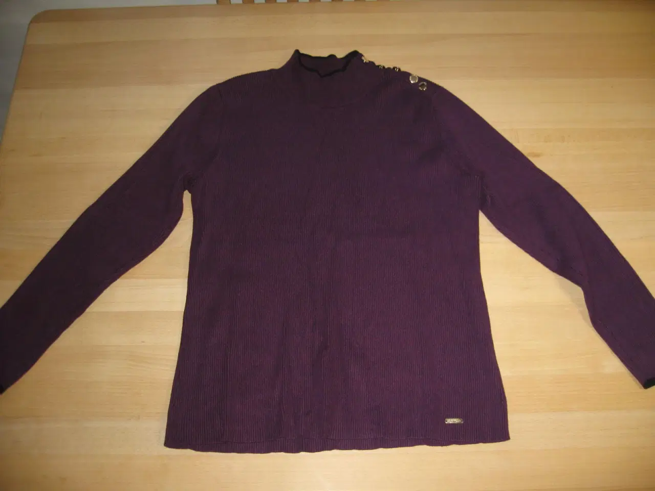 Billede 8 - Calvin Klein sweater str L