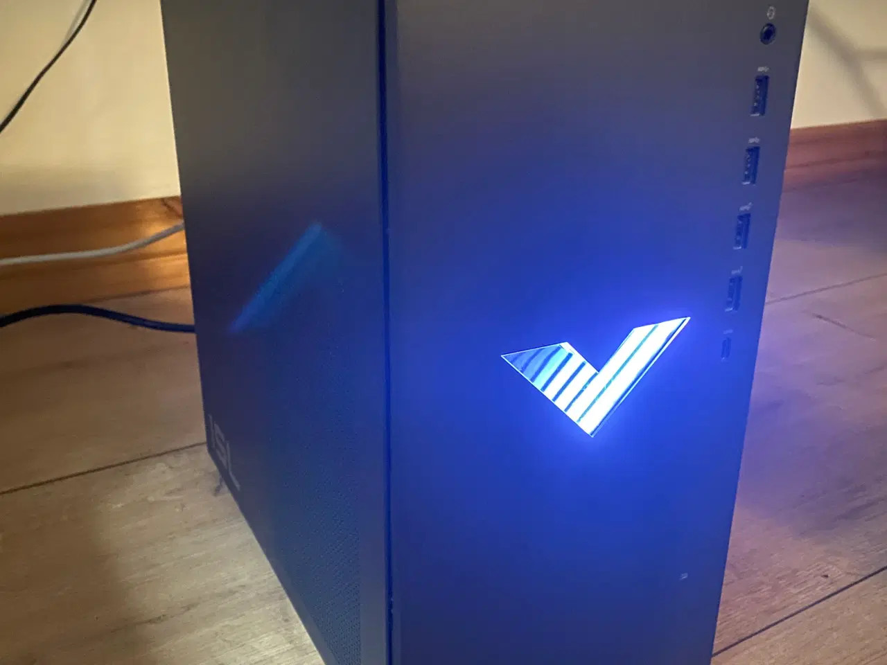 Billede 1 - gamer pc kan spille alt perfekt