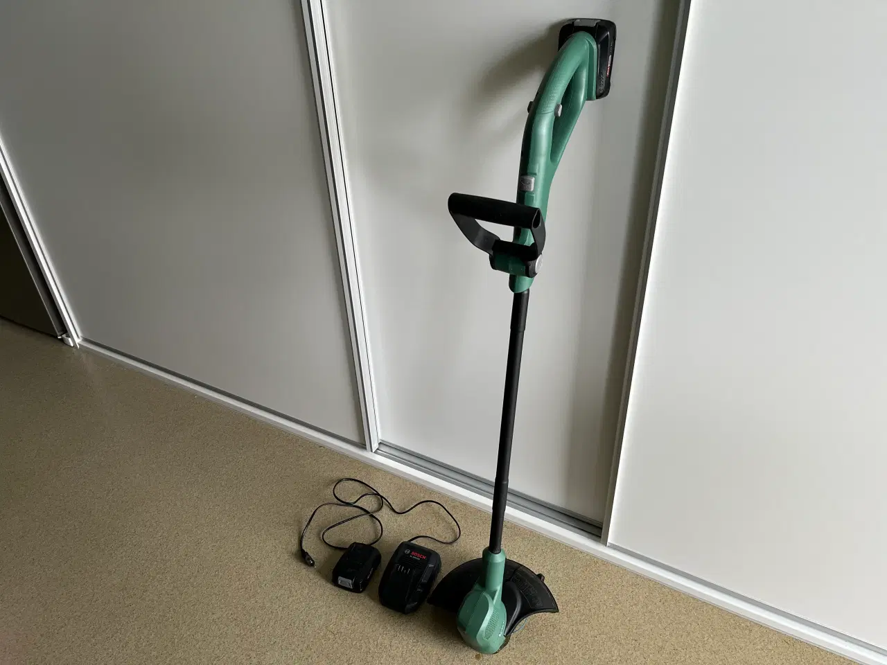 Billede 2 -  Bosch Græstrimmer
