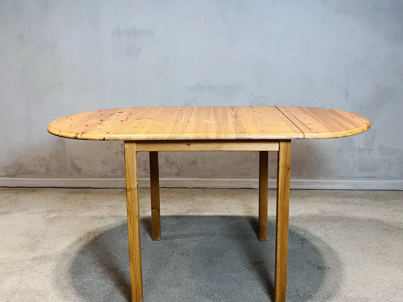 Billede 9 - Spisebord, fyrretræ, 1970, skandinavisk