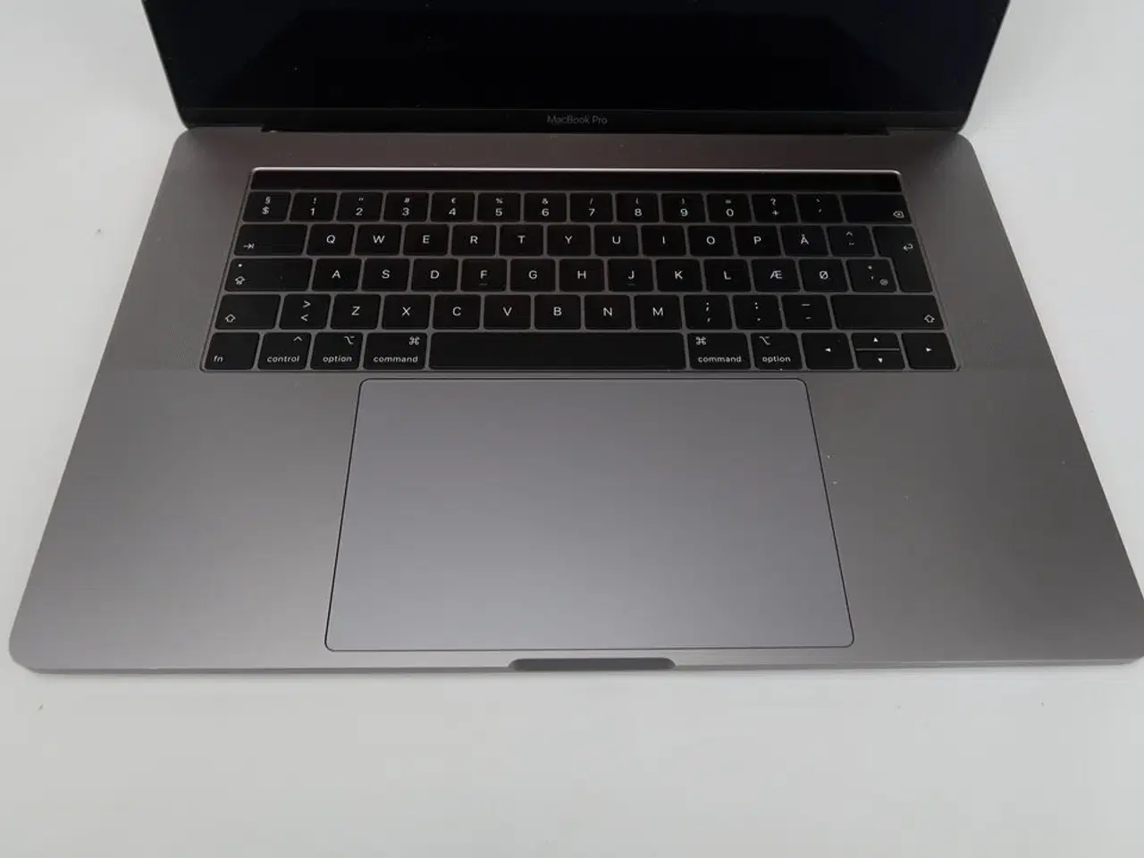 Billede 2 - Apple MacBook Pro A1990 i7-9750 15,4"