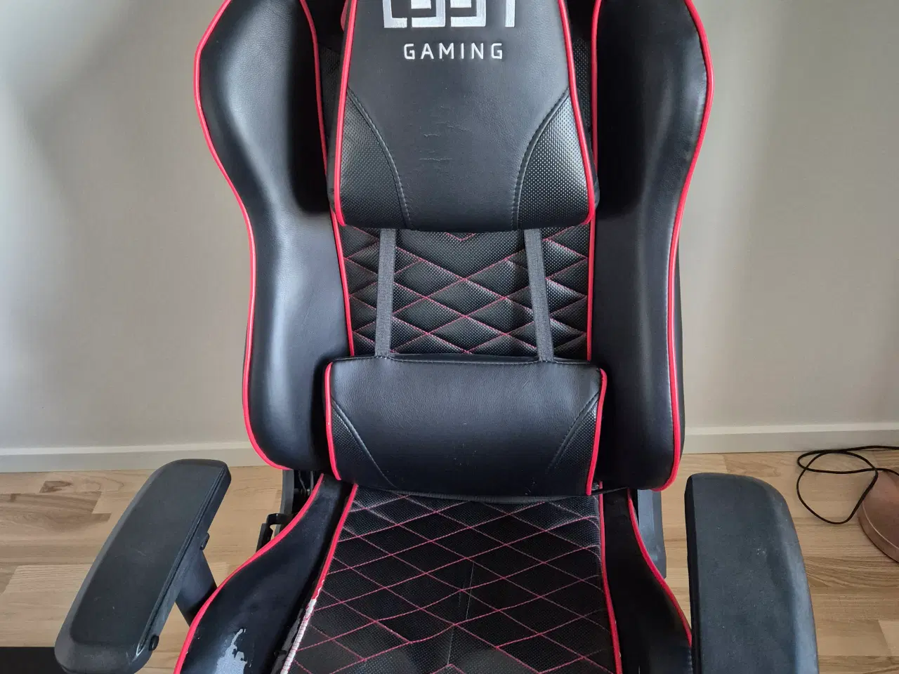 Billede 3 - Computer stol L33T Gaming E-Sport - Sort/rød
