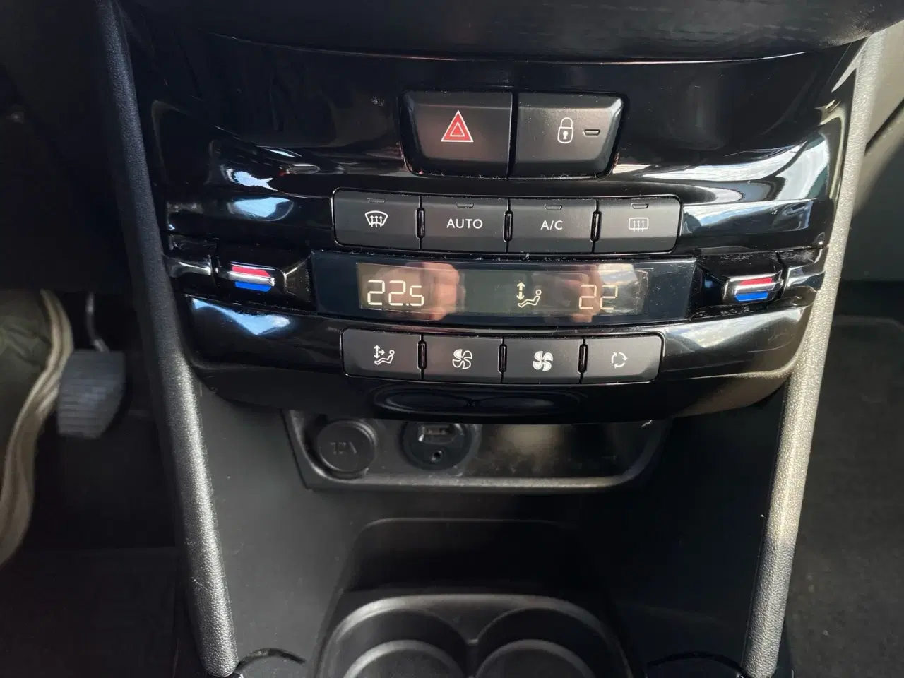 Billede 16 - Peugeot 2008 1,6 BlueHDi Selection Sky 100HK 5d