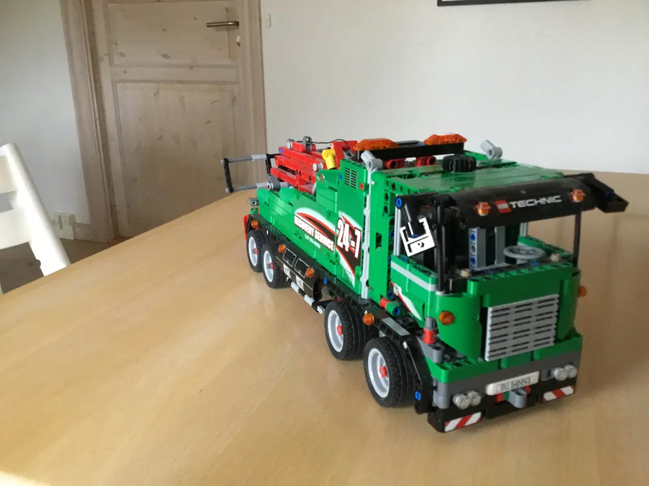 Billede 1 - Lego Technic lastbil 42008