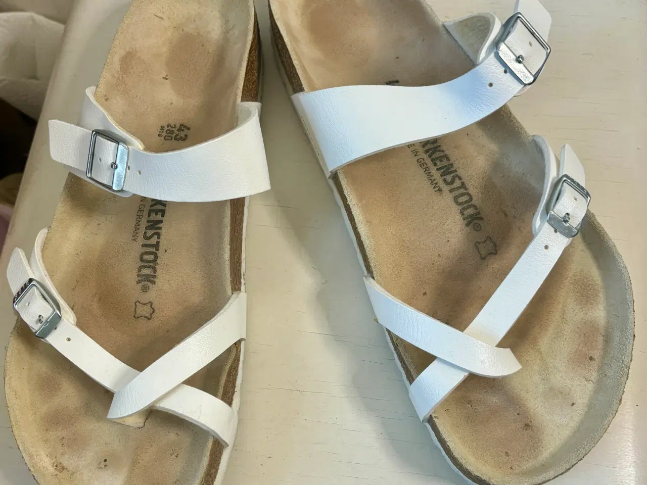 Billede 1 - Birkenstock, Mayari hvide sandaler, str 43