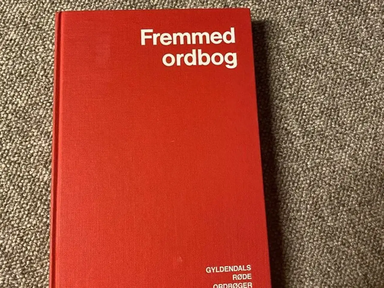 Billede 1 - Fremmed ordbog fra gyldendal