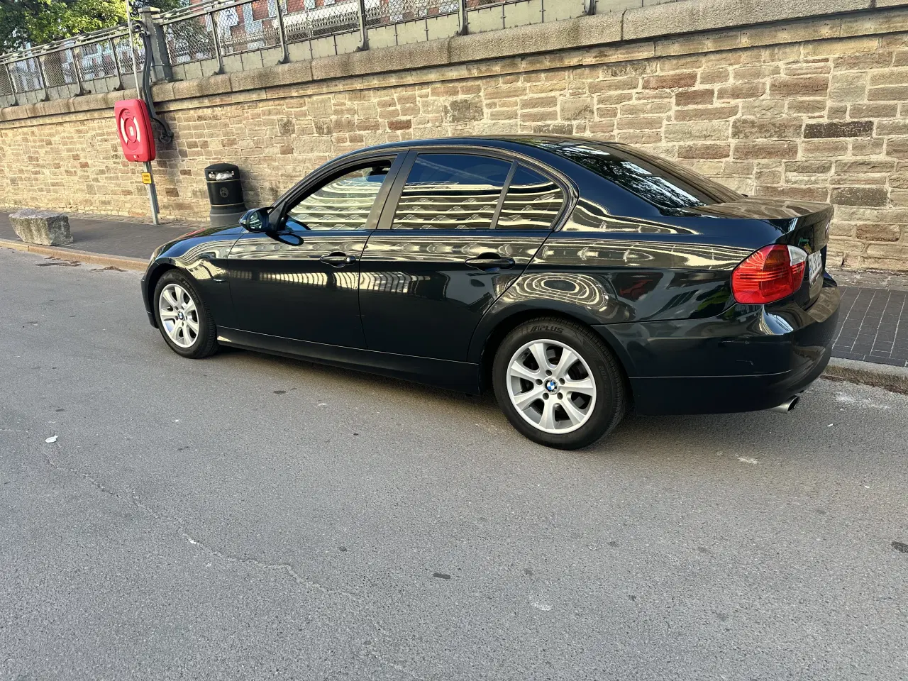 Billede 7 - BMW 320d Shadow Line – Manuel – Ny motor/kæde