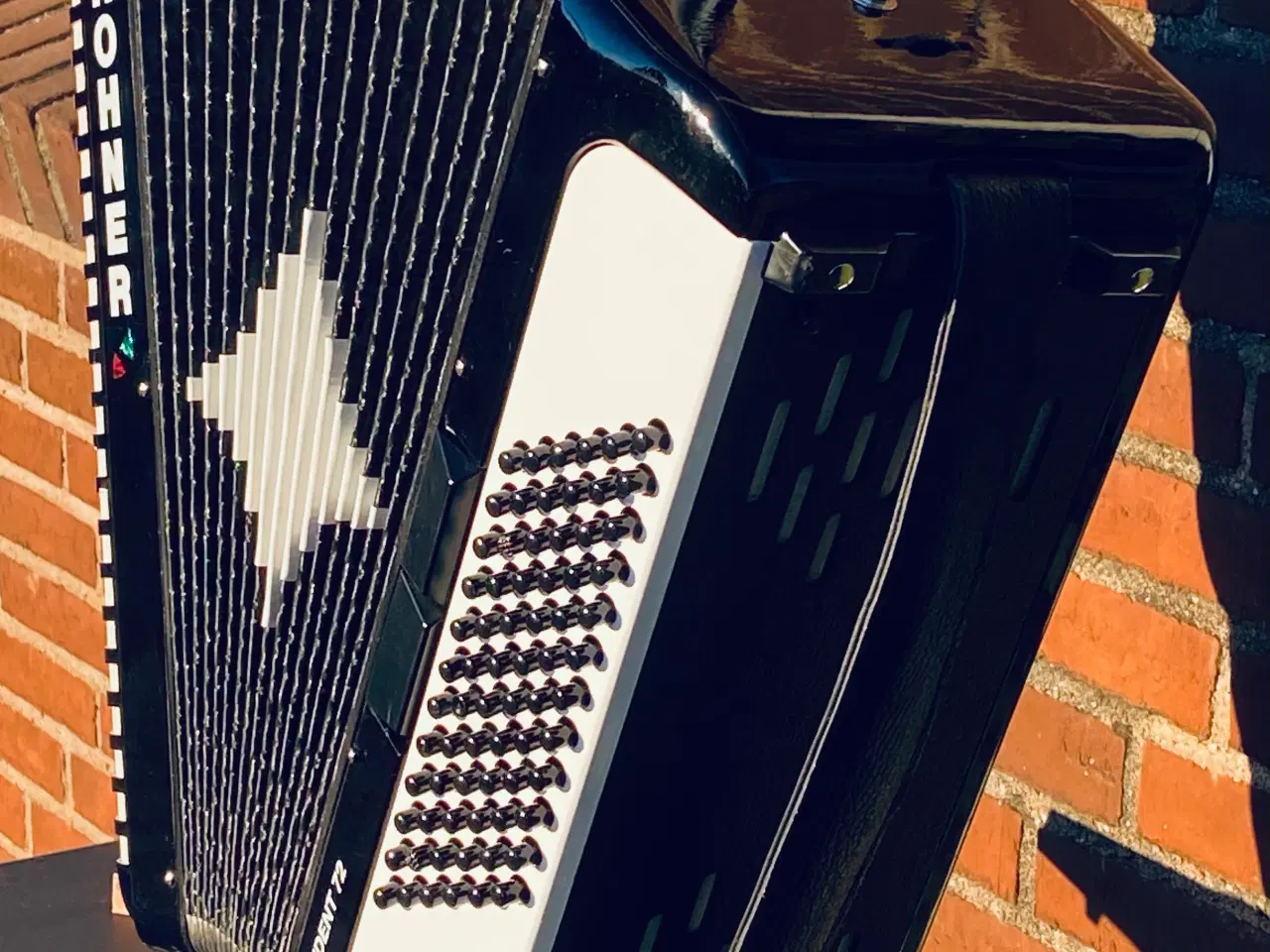 Billede 6 - Hohner Student 72 – allround harmonika sælges fra 