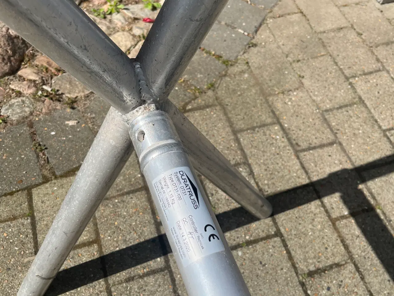 Billede 3 - X-stativ i alu - krydsstativ til ophæng af DJ pult