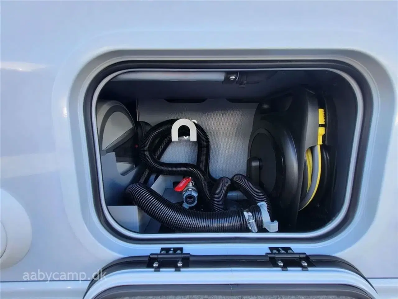 Billede 34 - 0 - Frankia I 740 GD F-Line   Topudstyret Titan 740, 4500 kg, luft bagaksel, 180 HK, Alde Centralvarme