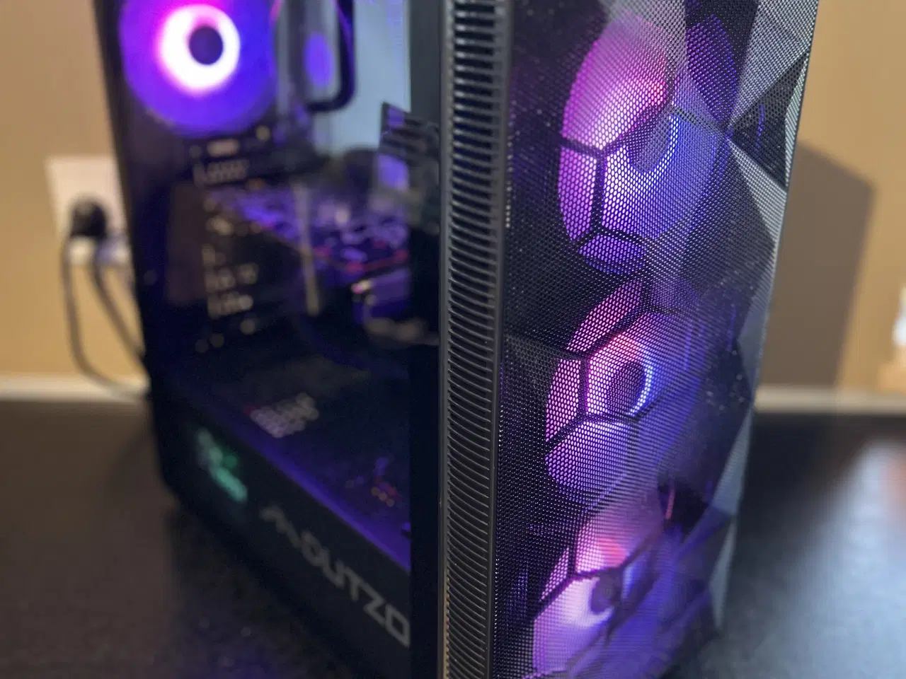 Billede 1 - 🎮 Nyrenoveret Gaming-PC – Ryzen 5 / RX 6600 🎮