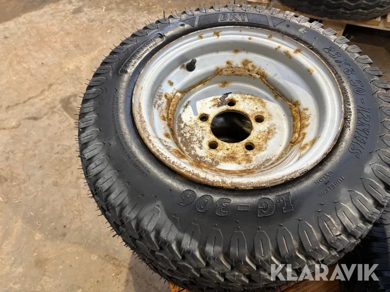 Billede 4 - Dæk med fælg 4 styk