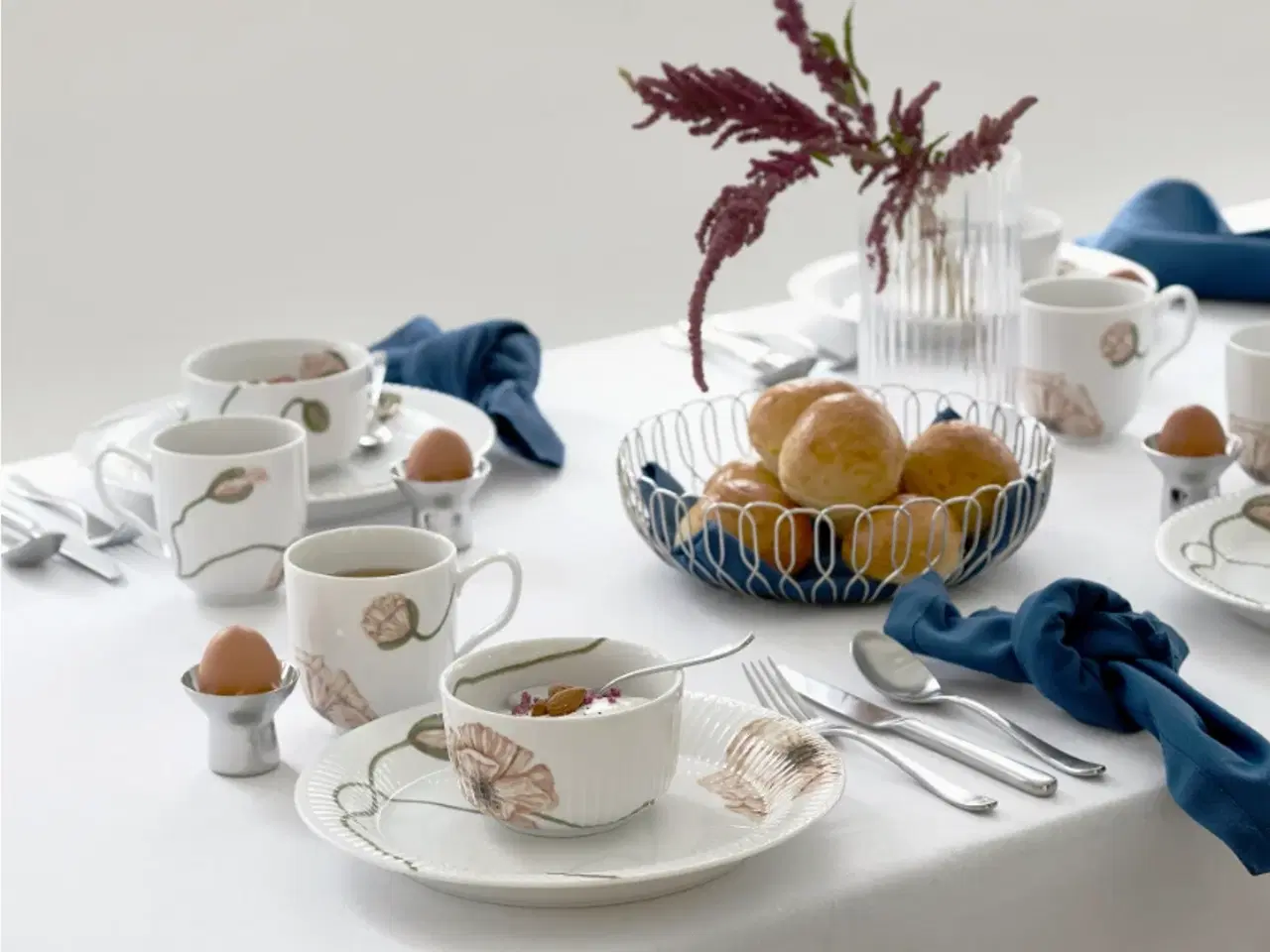 Billede 3 - Eksklusive Georg Jensen Alfredo æggebægre – 8 stk.