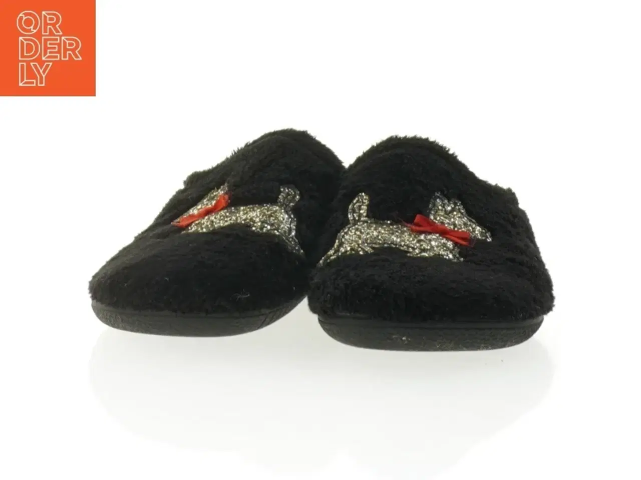 Billede 3 - Sorte hjemmesko med hundemotiv (str. 38)