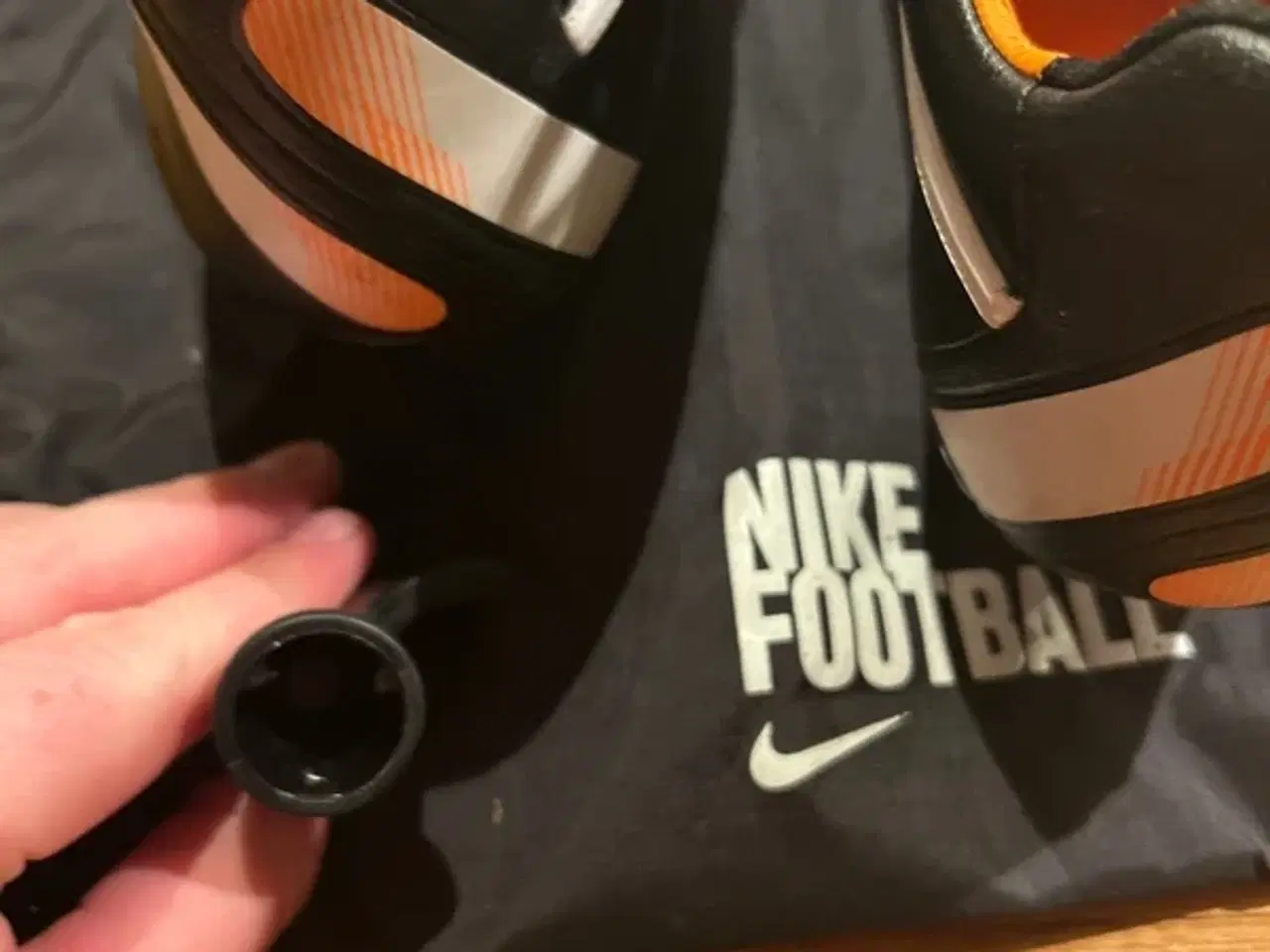 Billede 9 - Nike Tiempo Topmodel: Legend VI SG sort + orange l