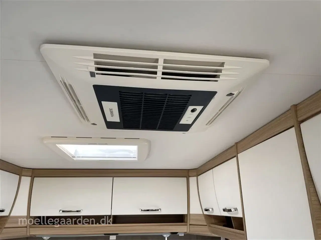 Billede 3 - 2020 - Dethleffs Camper 460 EL D-Line